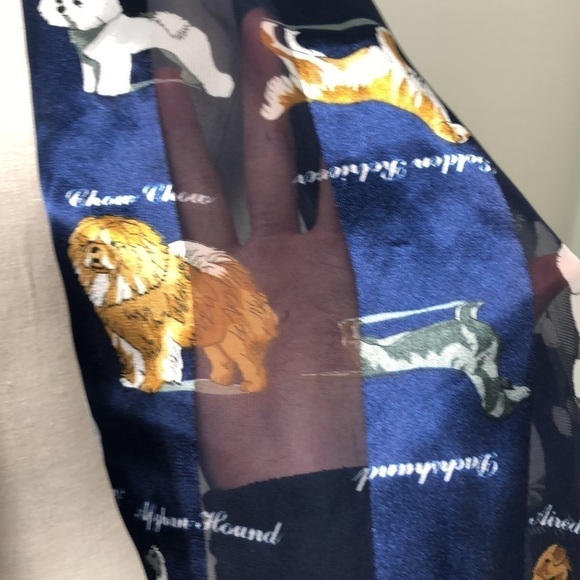 90s Dog print scarf - Picture 3 of 3